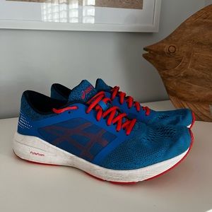 Men’s ASICS running sneakers